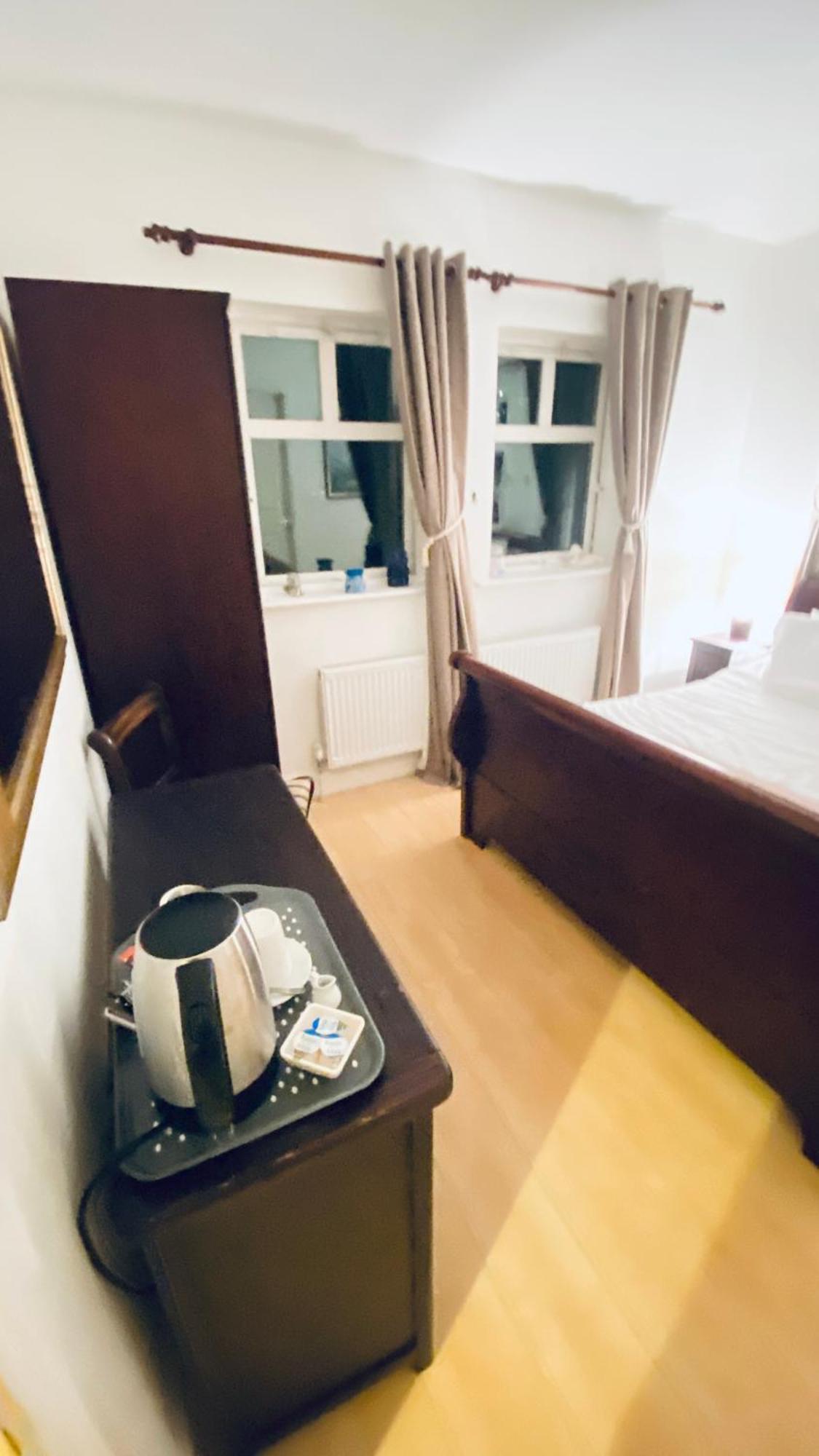 Sonas House Bed & Breakfast คิลเคนนี ภายนอก รูปภาพ